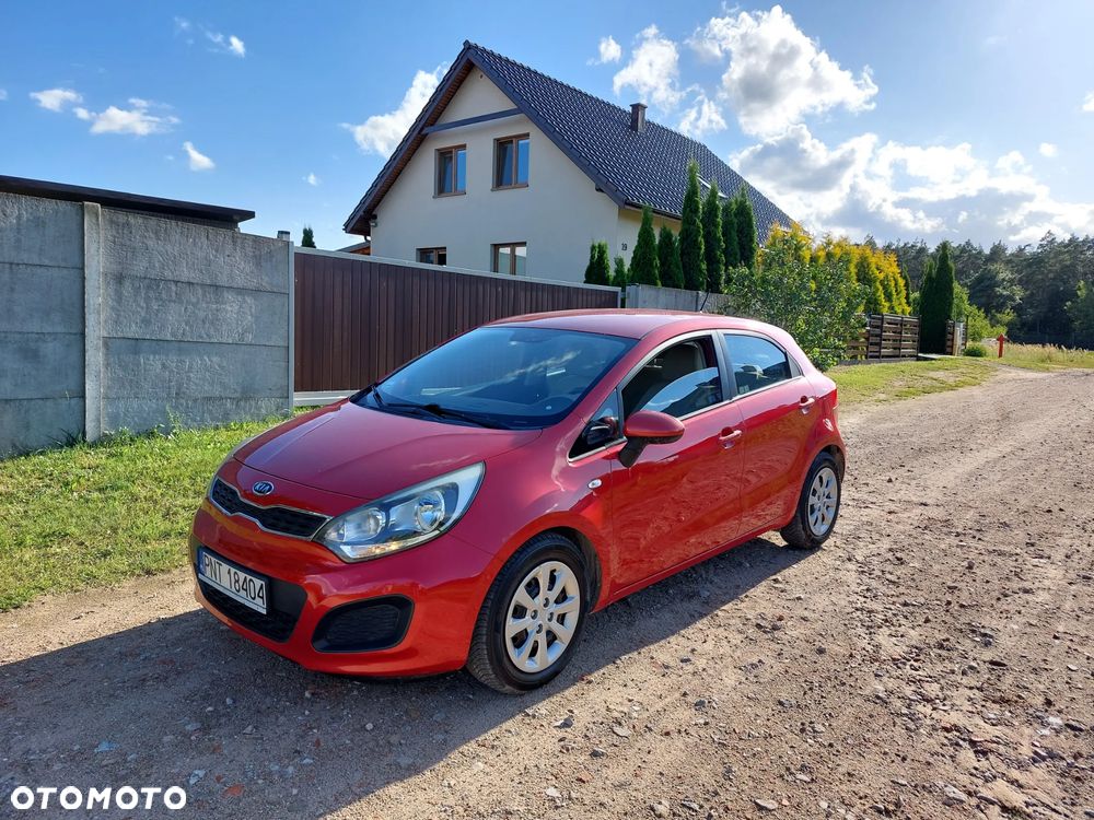 Kia Rio - 1