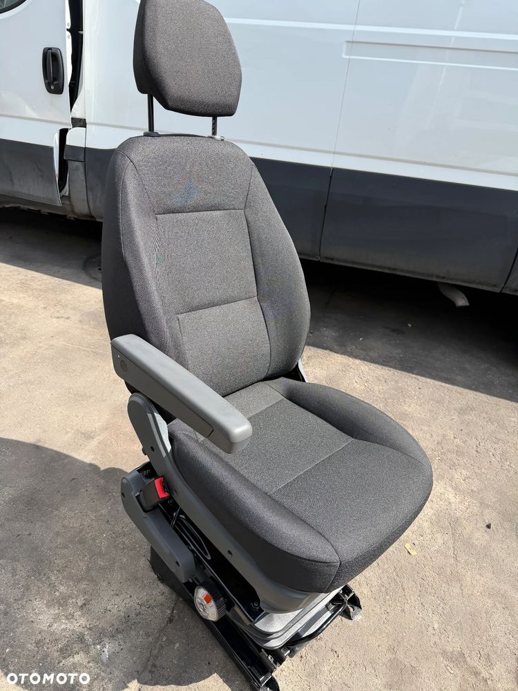 Toyota Proace Maxi Ducato Boxer Jumper 15-25 fotel pneumatyczny lewy - 2