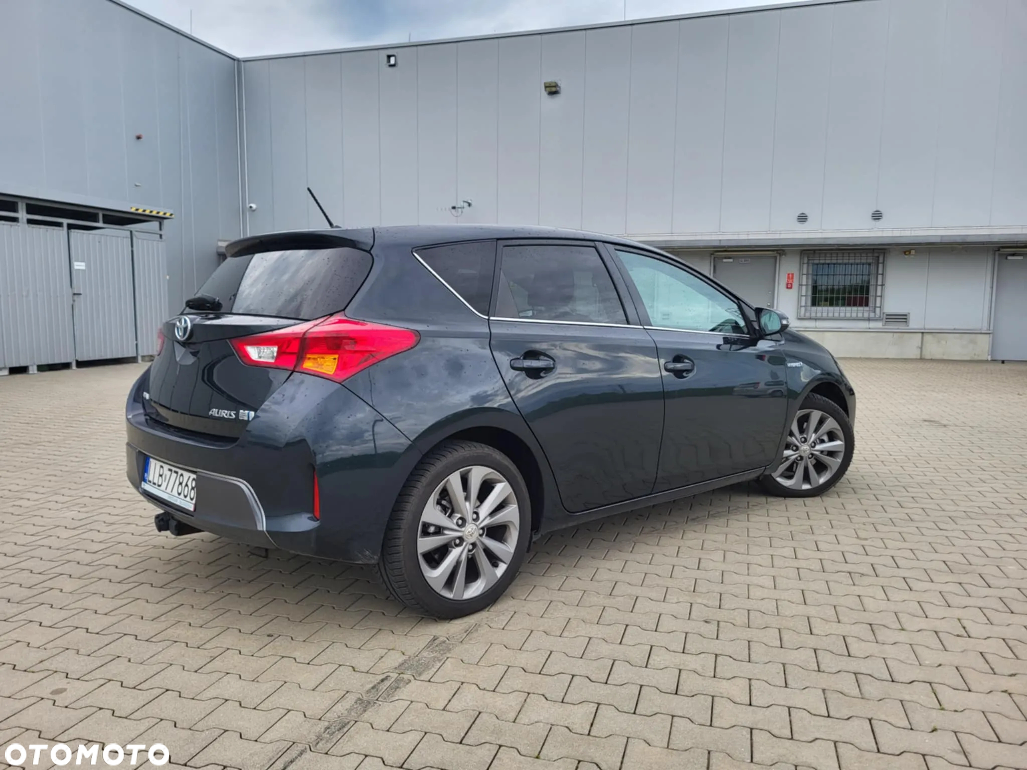 Toyota Auris 1.8 Hybrid Executive - 3