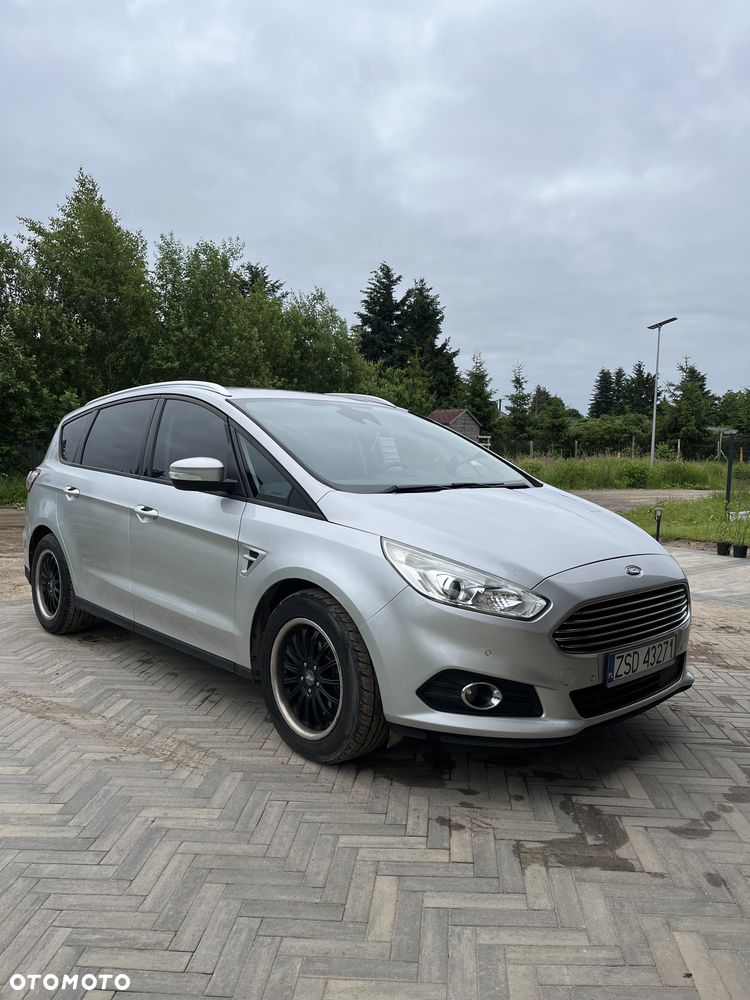 Ford S-Max - 1