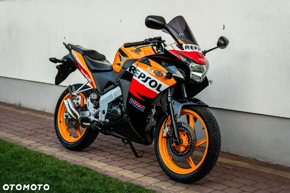 Honda CBR - 1