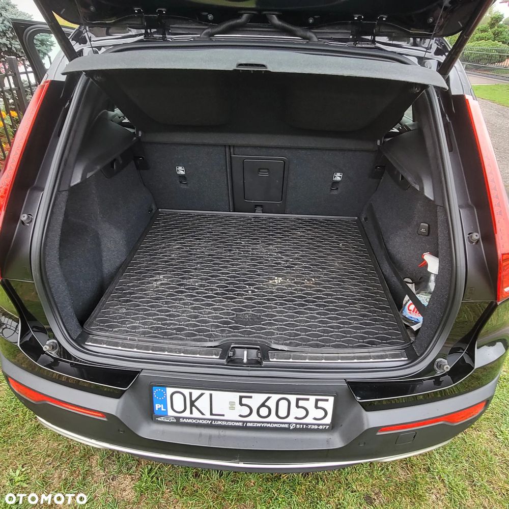 Volvo XC 40 - 6