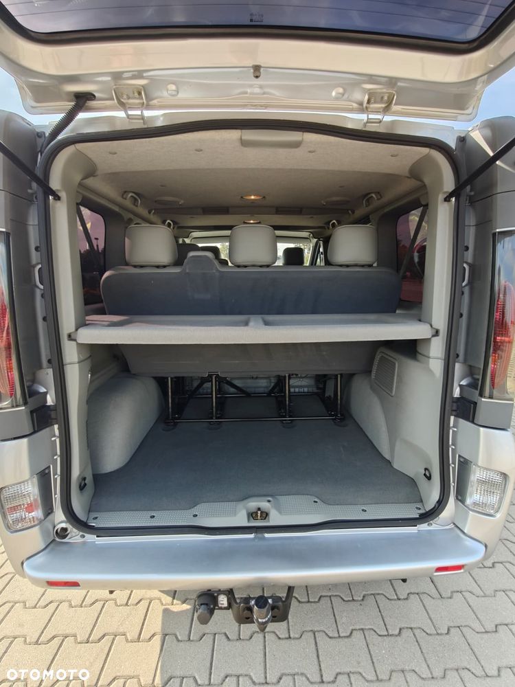 Opel Vivaro Tour - 38