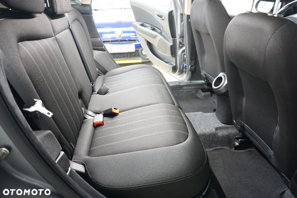 Lancia Delta 1.4 T-Jet Silver - 22