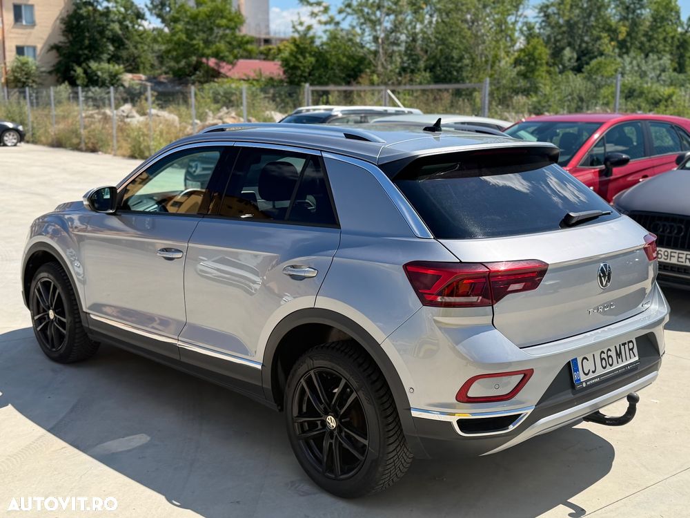 VOLKSWAGEN T-Roc 2023 — imagine 4