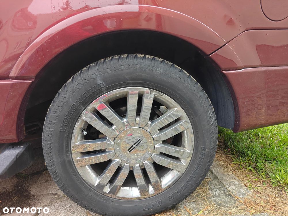 Ford Expedition - 18