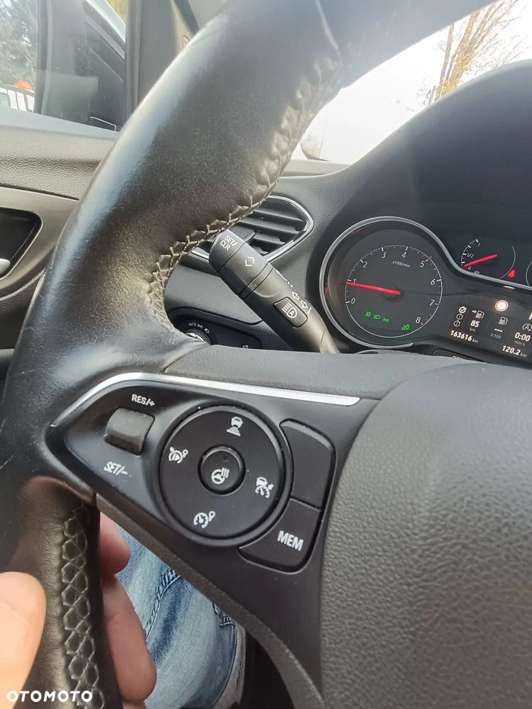 Opel Grandland X 2.0 D Start/Stop Automatik Design Line - 11