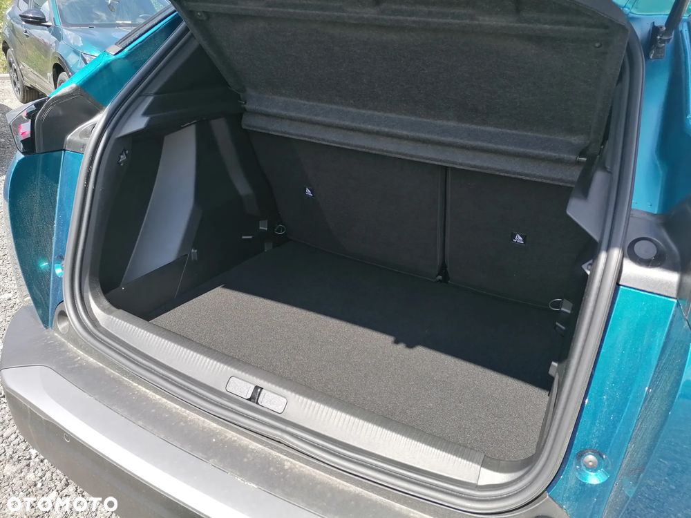 Peugeot 2008 PureTech mHEV Allure e-DCS6 - 5