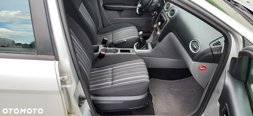 Ford Focus 1.6 16V Concept - 16