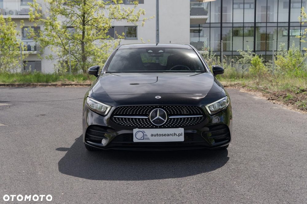 Mercedes-Benz Klasa A 200 AMG Line 7G-DCT - 3