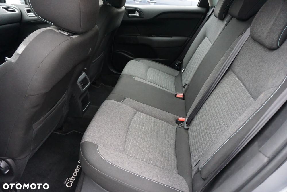 Citroën C4 BlueHDi 120 Stop&Start Selection - 11