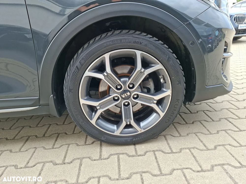 Kia XCeed 1.4 T-GDI 6MT City - 19