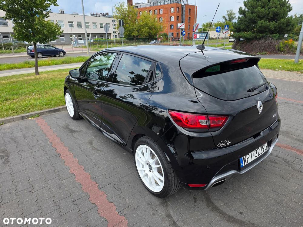 Renault Clio 1.6 R.S 200 EDC - 3