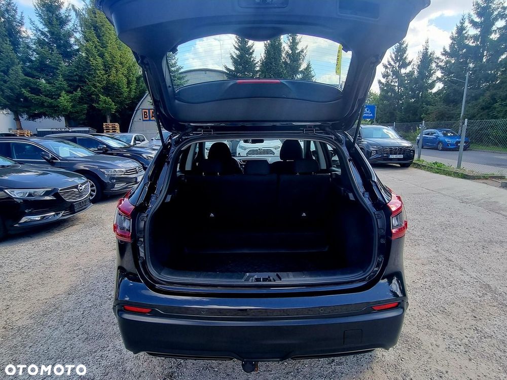 Nissan Qashqai 1.3 DIG-T Tekna - 22