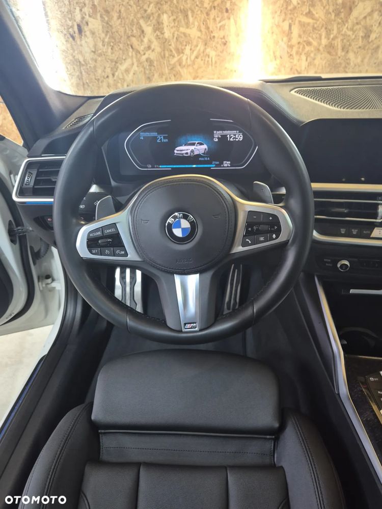 BMW Seria 3 - 14