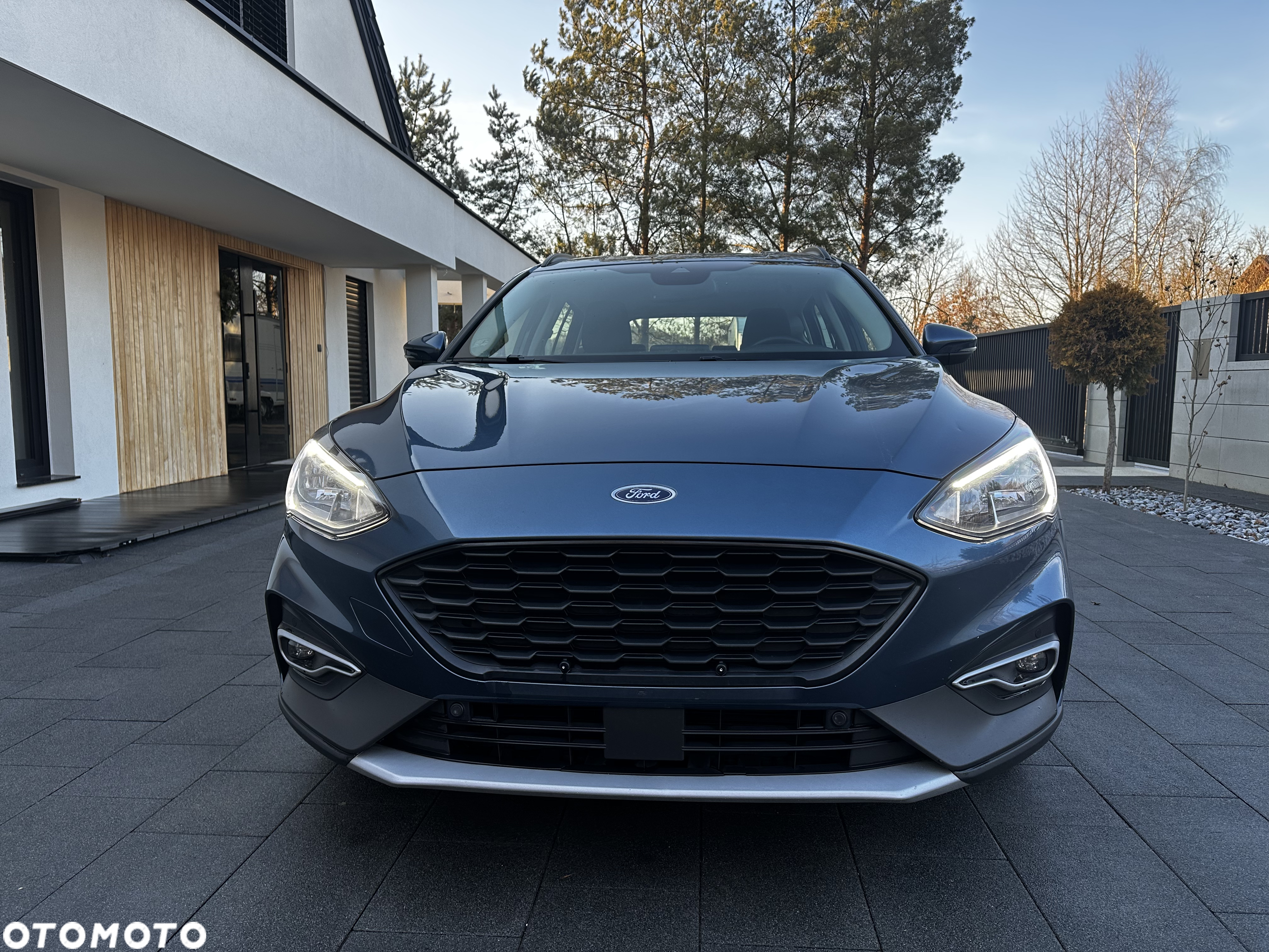 Ford Focus 1.5 EcoBlue Start-Stopp-System ACTIVE - 2