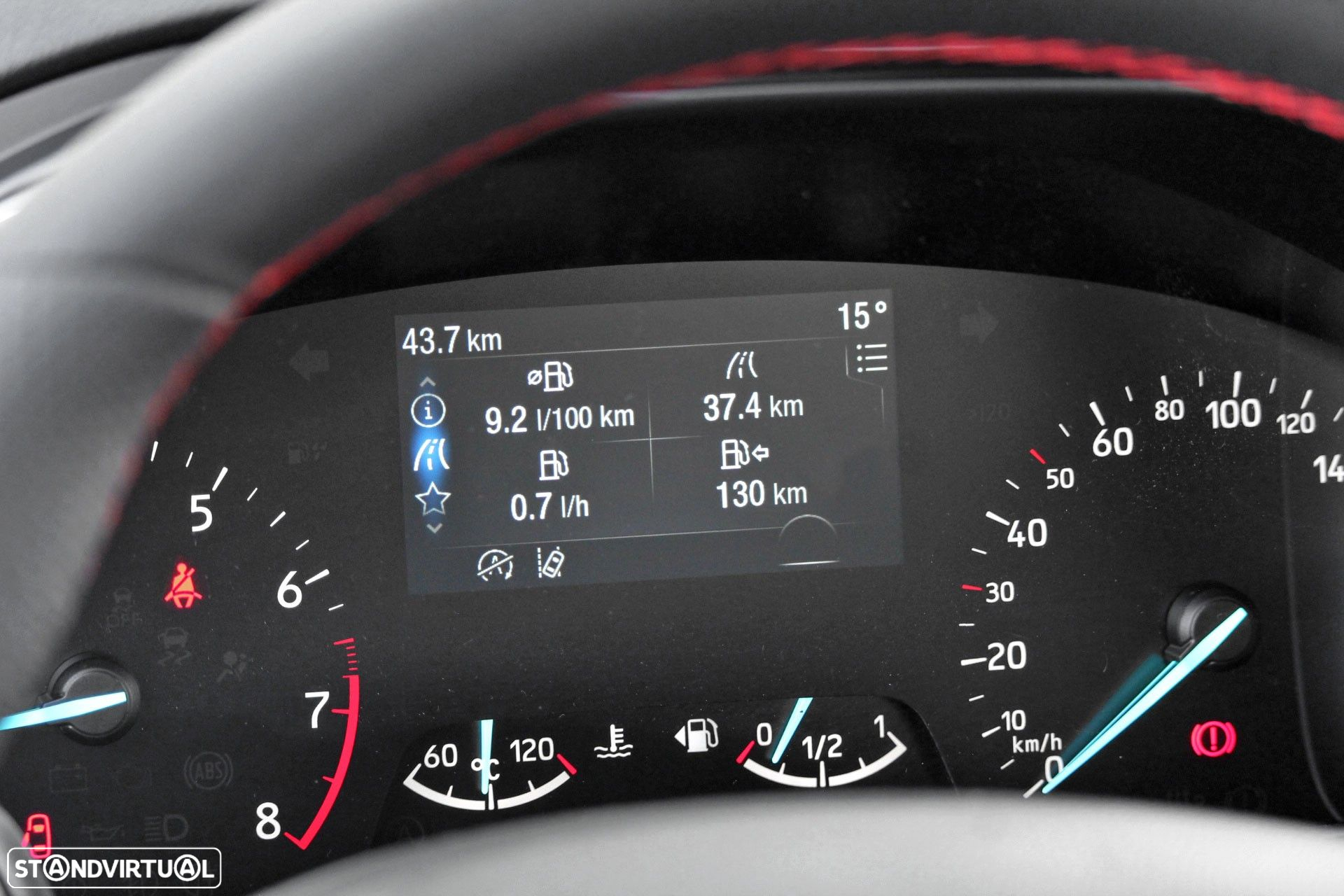 Ford Focus - 26