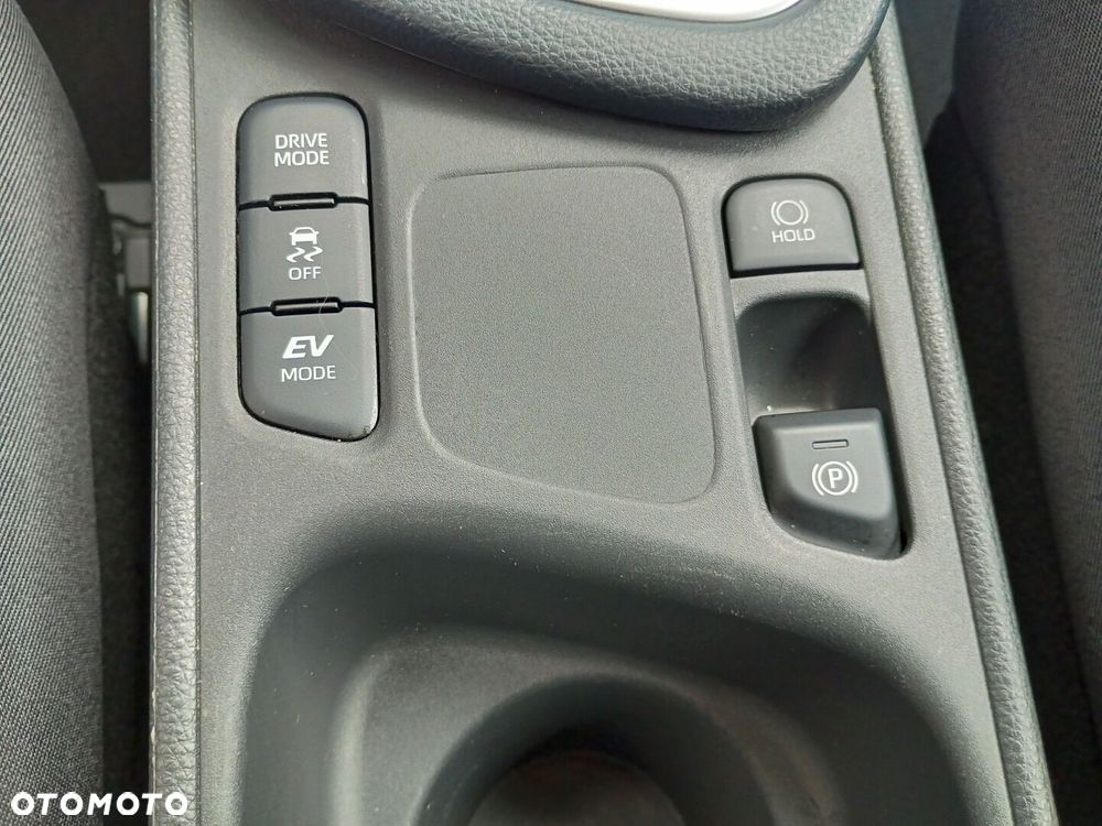 Toyota Yaris - 17