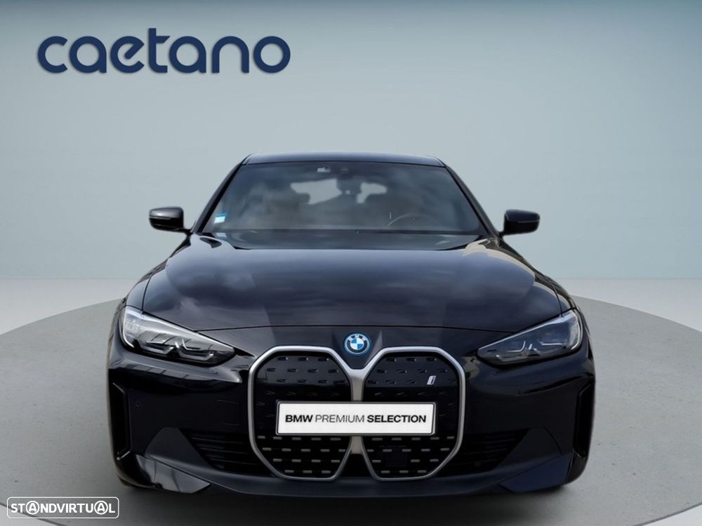 BMW i4 eDrive40 Pack Desportivo M — fotografia 2