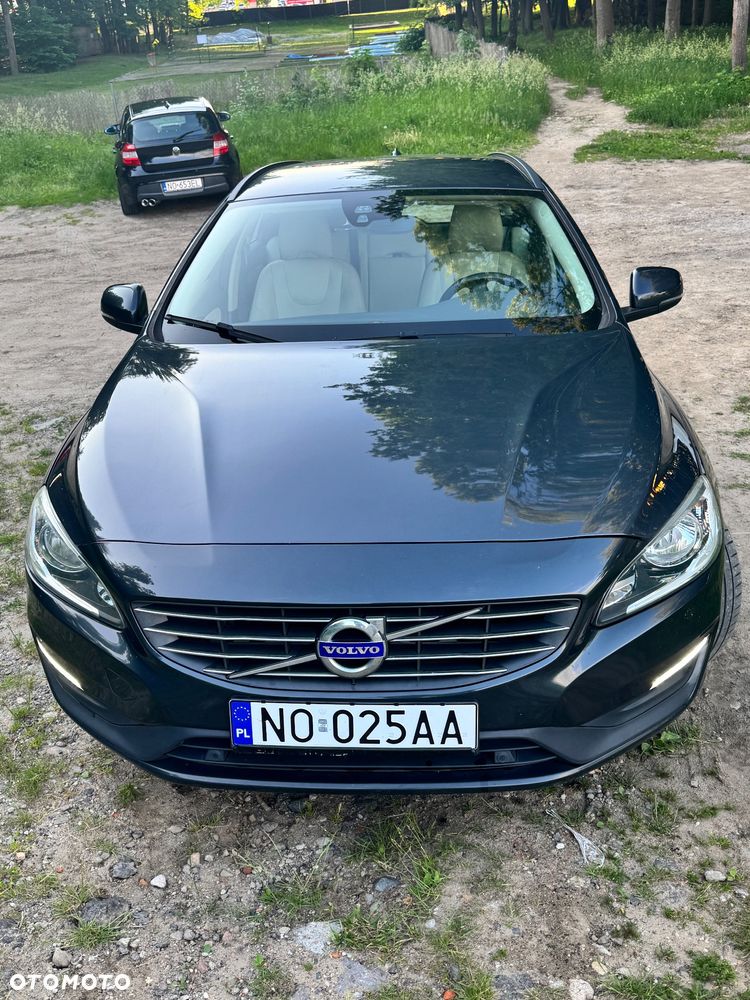 Volvo V60 D4 Summum - 4