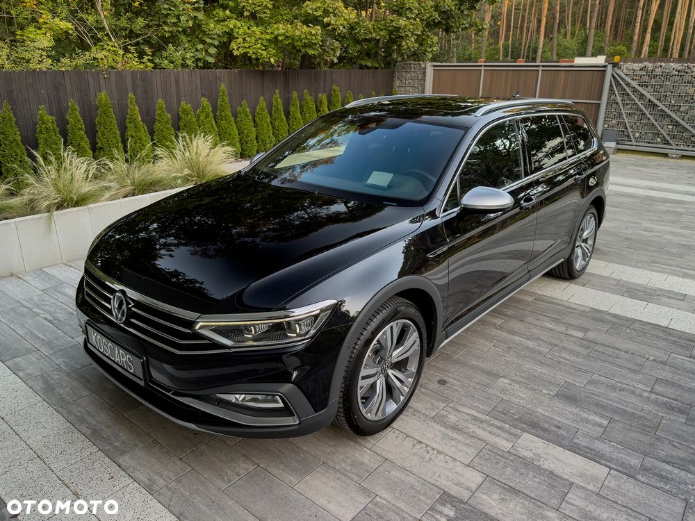 Volkswagen Passat Alltrack 2023 photo 2