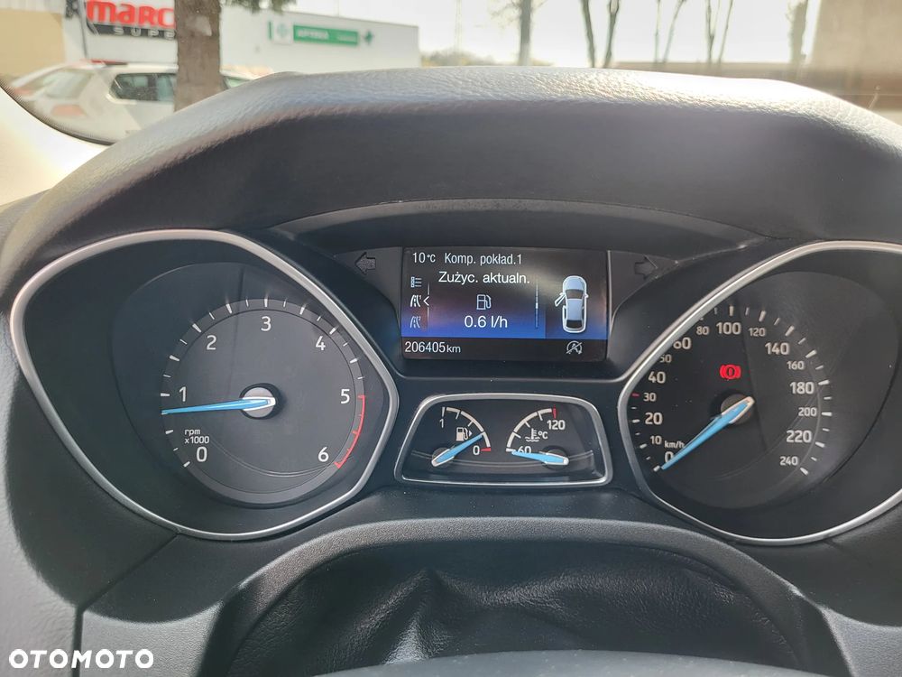 Ford Focus 1.5 TDCi Titanium - 16