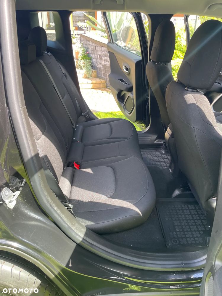 Jeep Renegade 1.0 GSE T3 Turbo Sport FWD S&S - 26