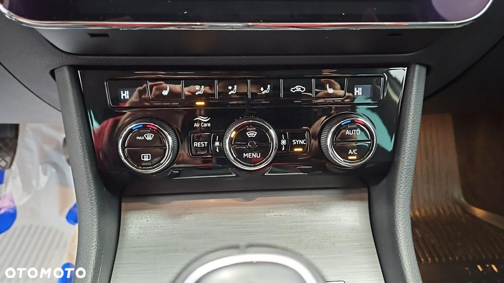 Skoda Superb 1.5 TSI Ambition - 16