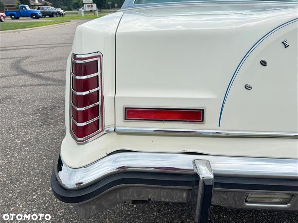 Lincoln Continental - 28
