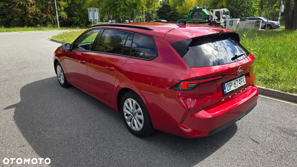 Opel Astra 1.2 Turbo Enjoy - 2