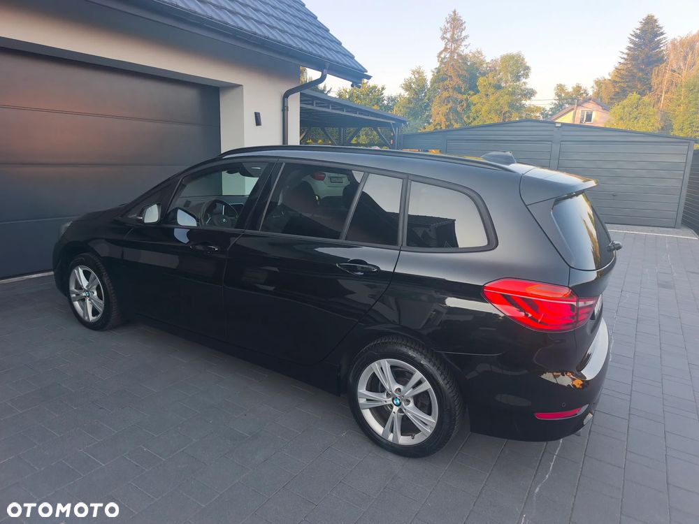 BMW Seria 2 218d Luxury Line sport - 16