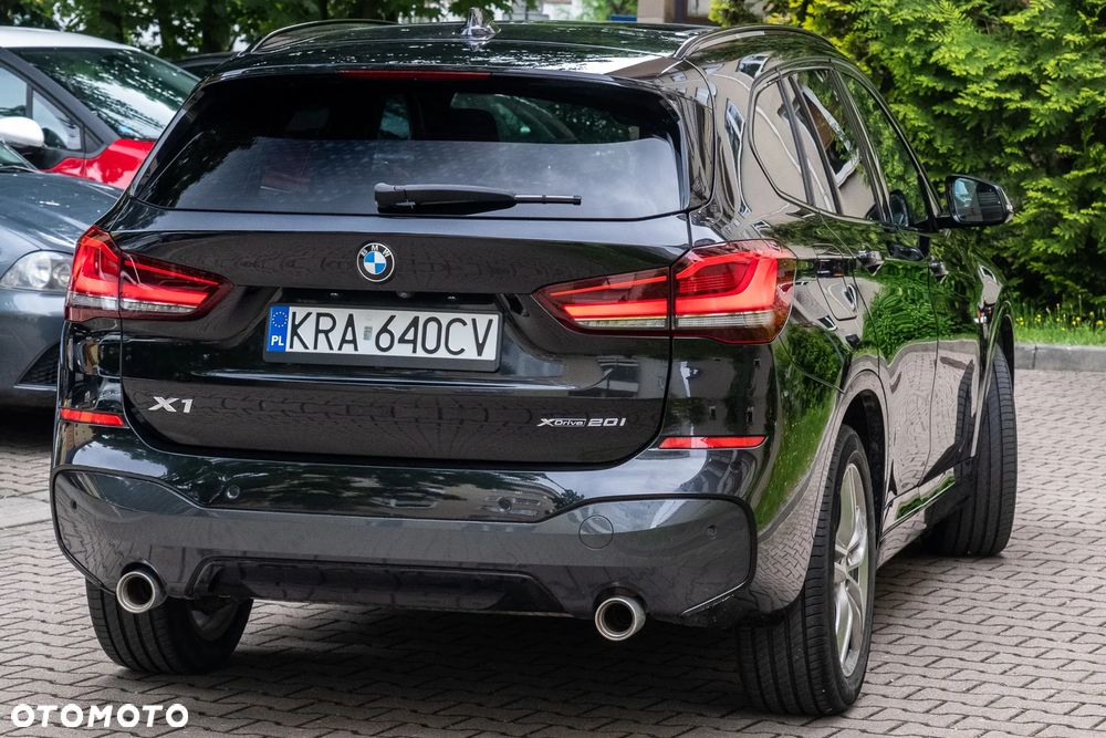 BMW X1 xDrive20i M Sport - 6