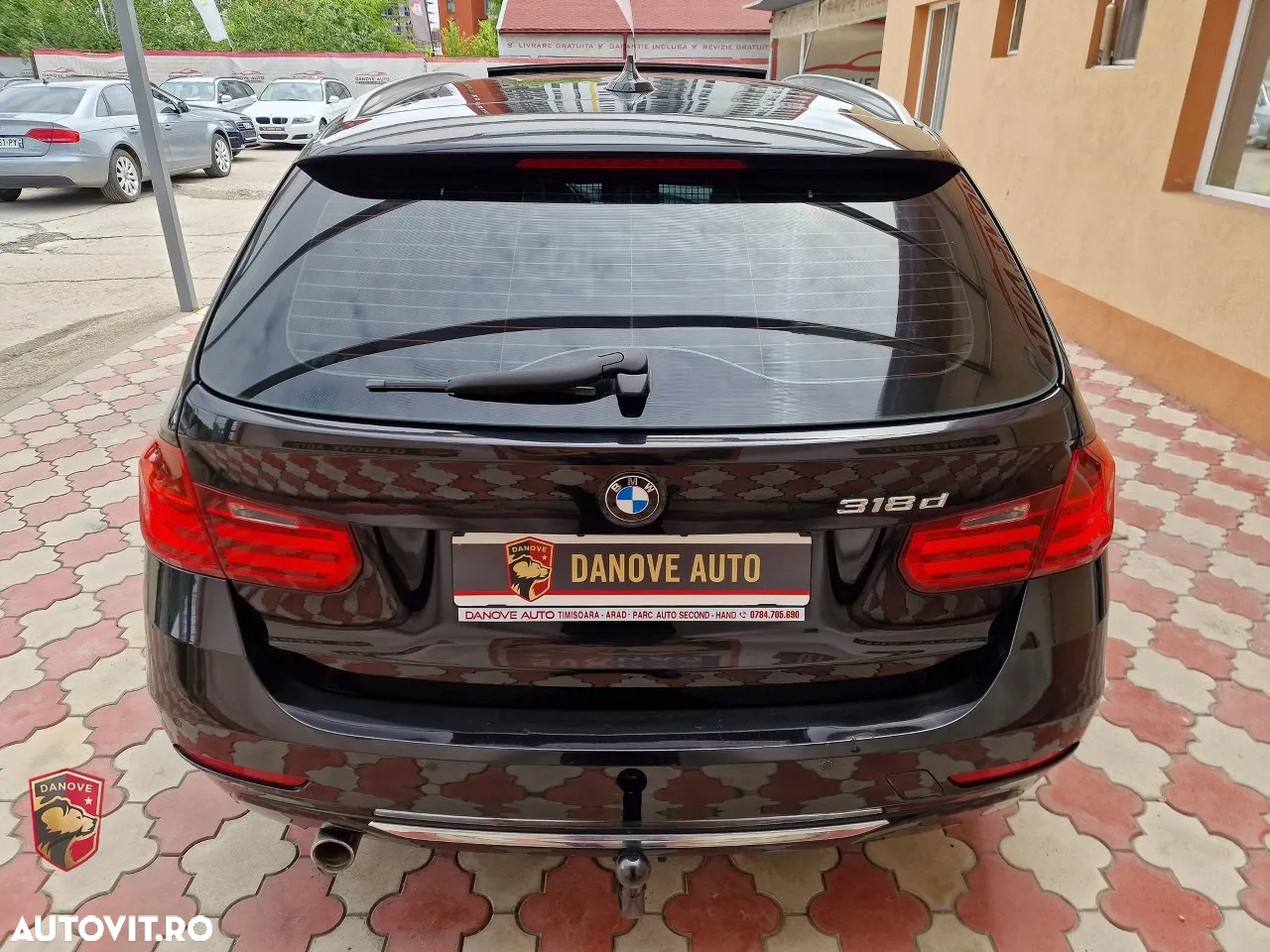 BMW Seria 3 318d Touring Aut. Luxury Line - 10