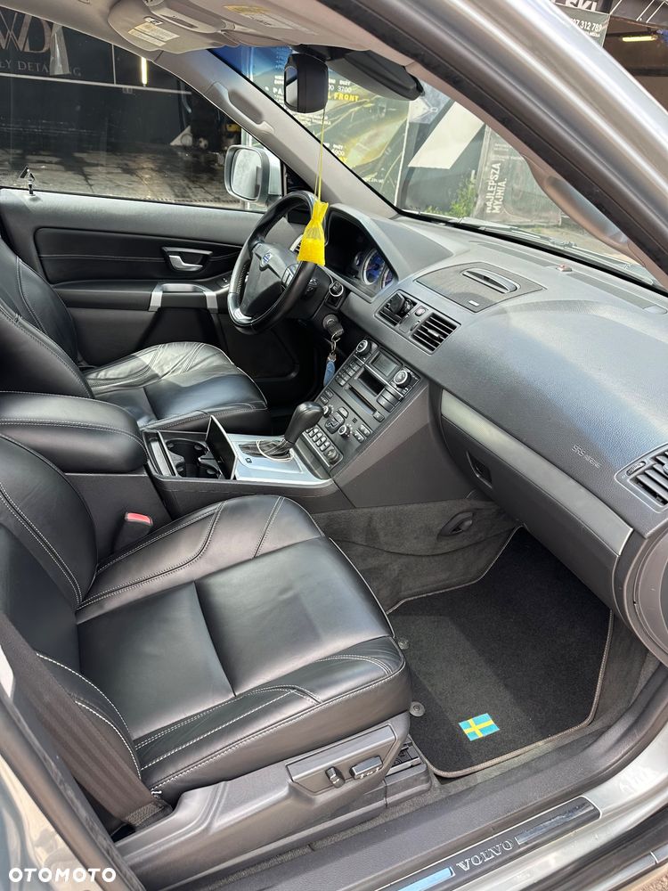 Volvo XC 90 3.2 AWD R-Design - 11