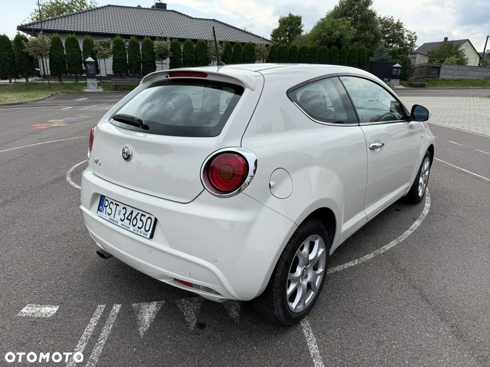 Alfa Romeo Mito 1.4 TB MultiAir Distinctive S&S - 22