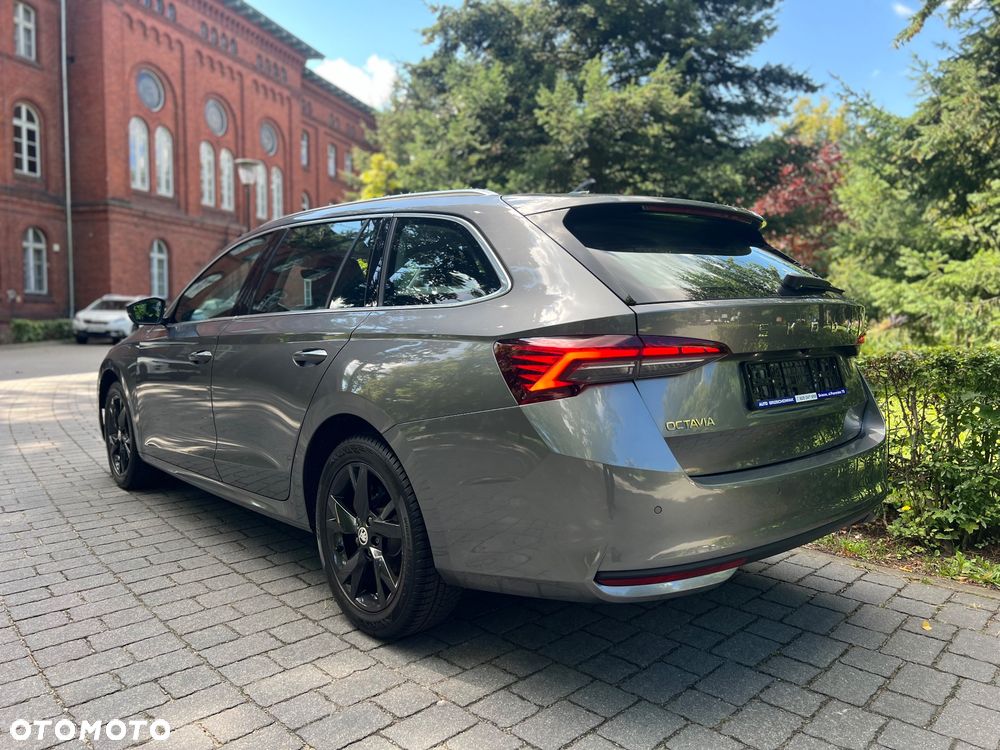 Skoda Octavia 2.0 TDI DSG Edition Plus - 23