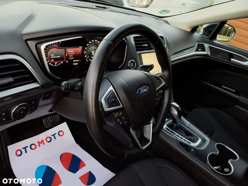 Ford Mondeo 2.0 TDCi Titanium PowerShift - 26