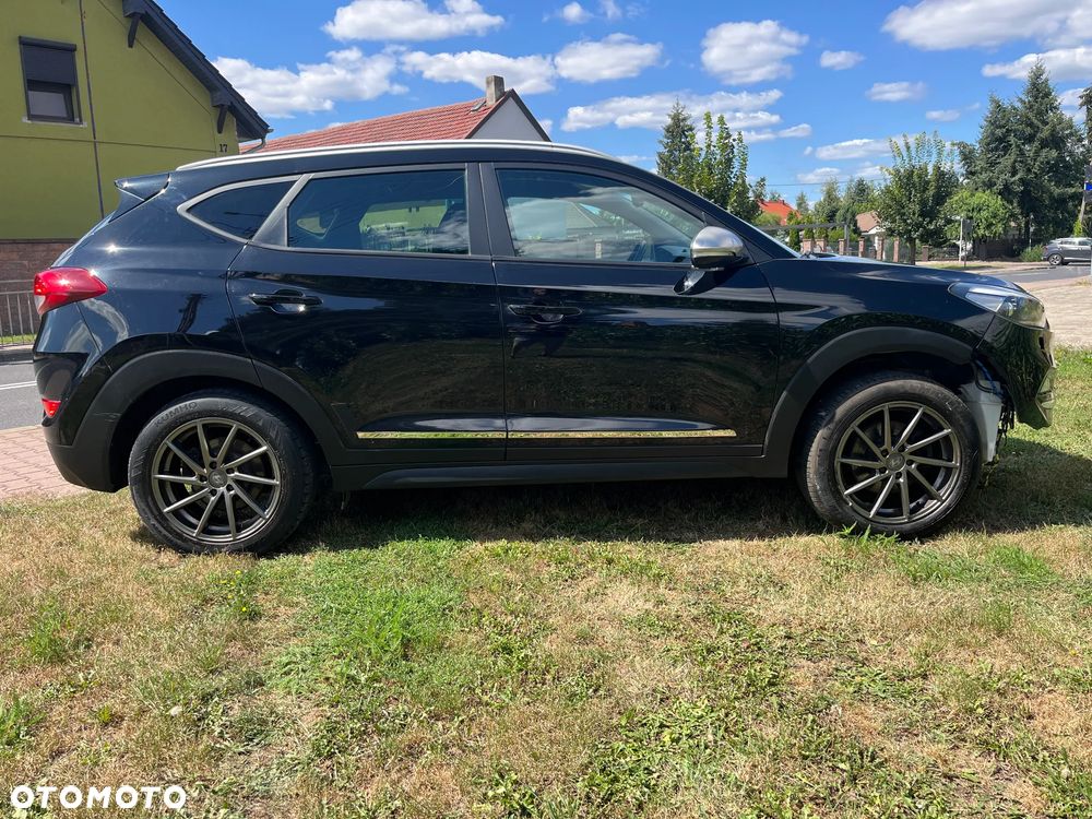 Hyundai Tucson blue 1.6 GDi 2WD Navi - 6