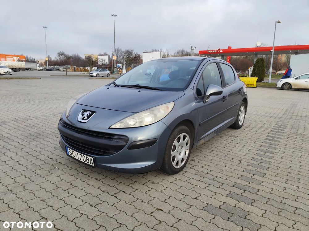 Peugeot 207 1.4 16V Presence - 4