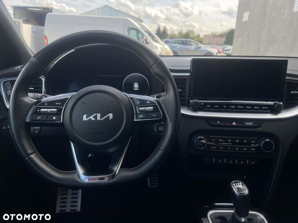 Kia XCeed 1.5 T-GDI GT-Line - 14