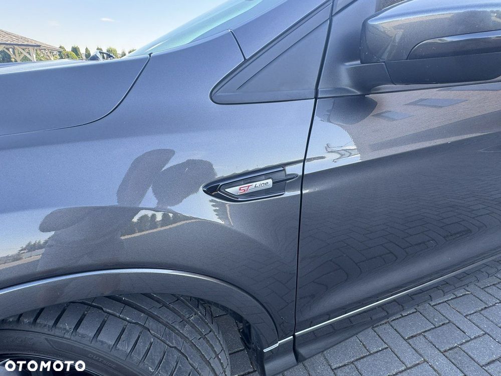 Ford Kuga - 18
