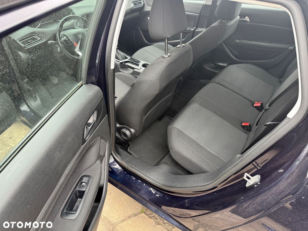 Peugeot 308 - 14