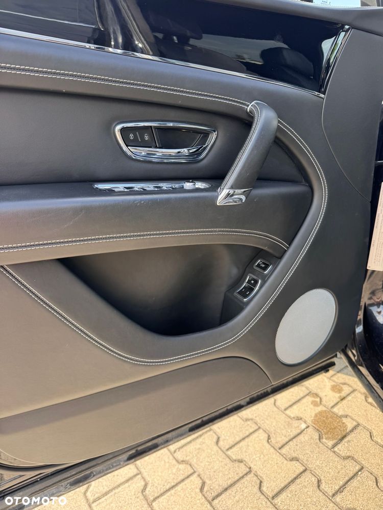 Bentley Bentayga W12 - 9