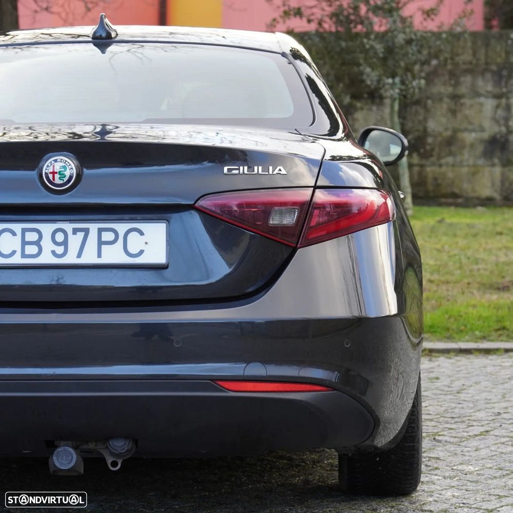Alfa Romeo Giulia 2.2 D - 41
