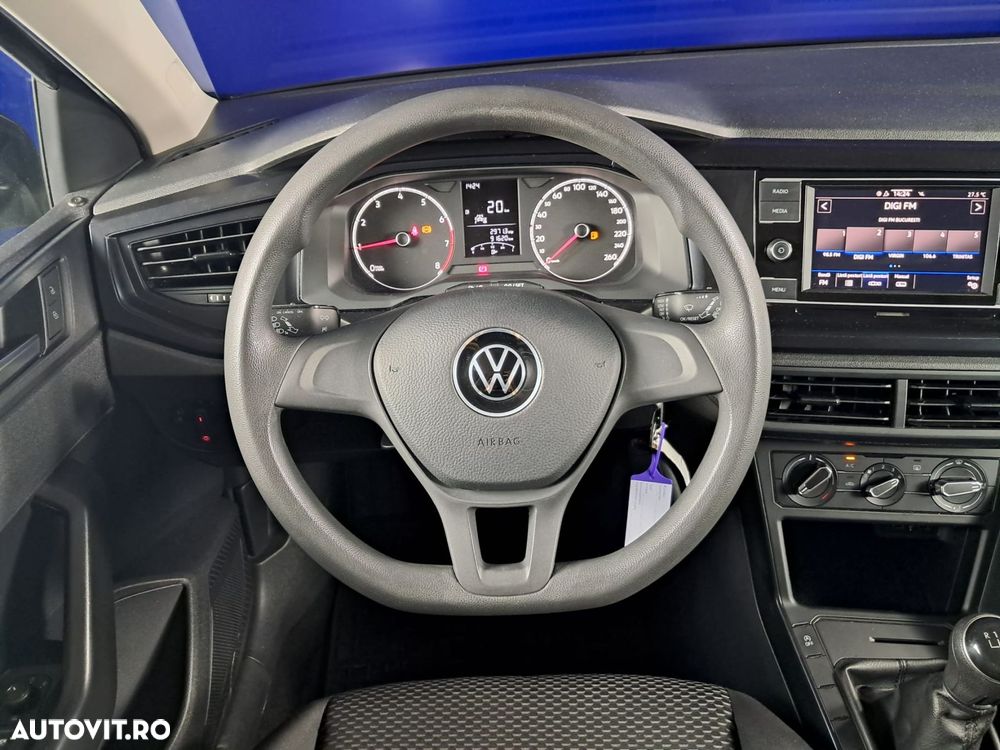Volkswagen Polo - 13