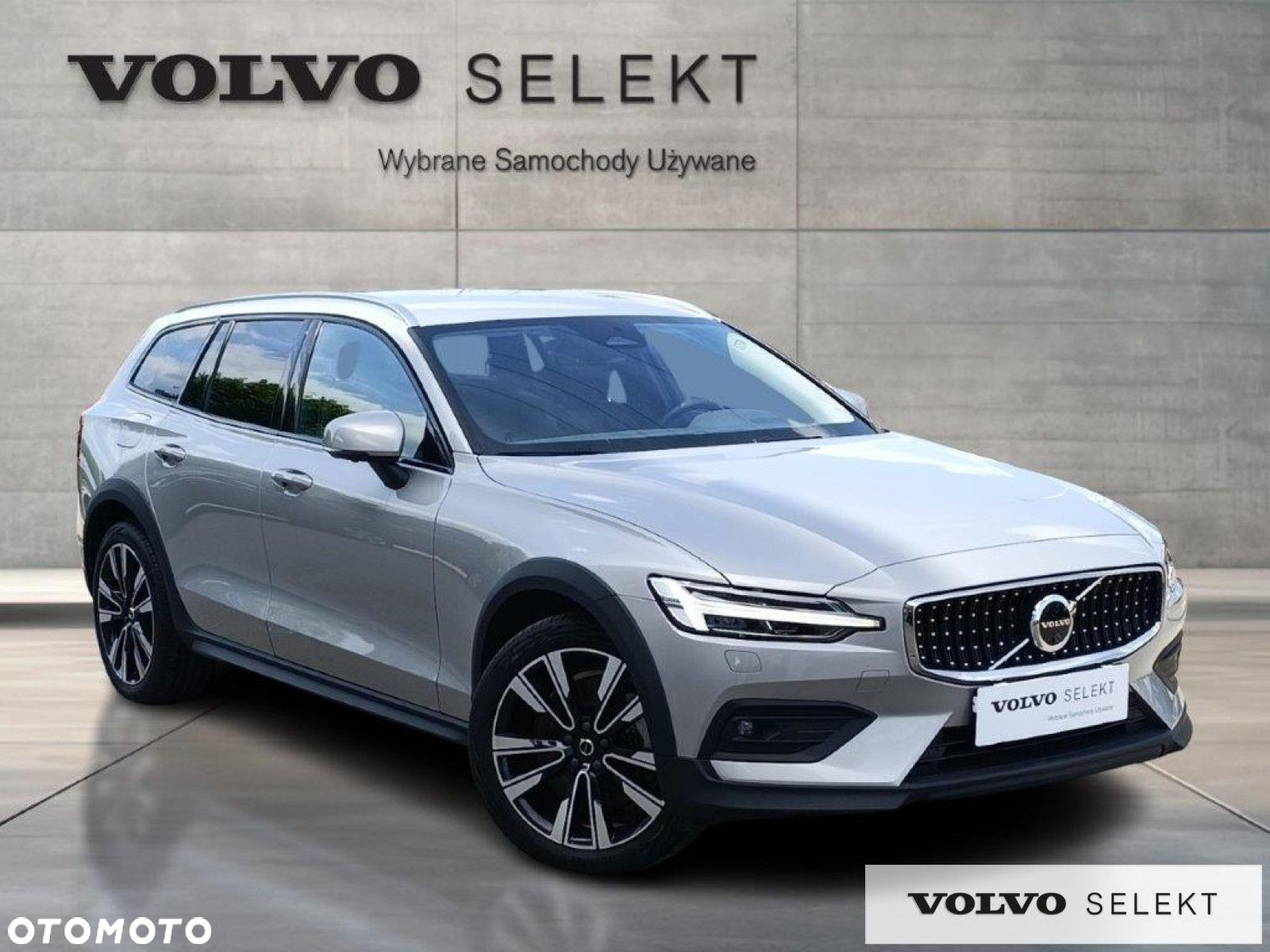 Volvo V60 Cross Country - 5