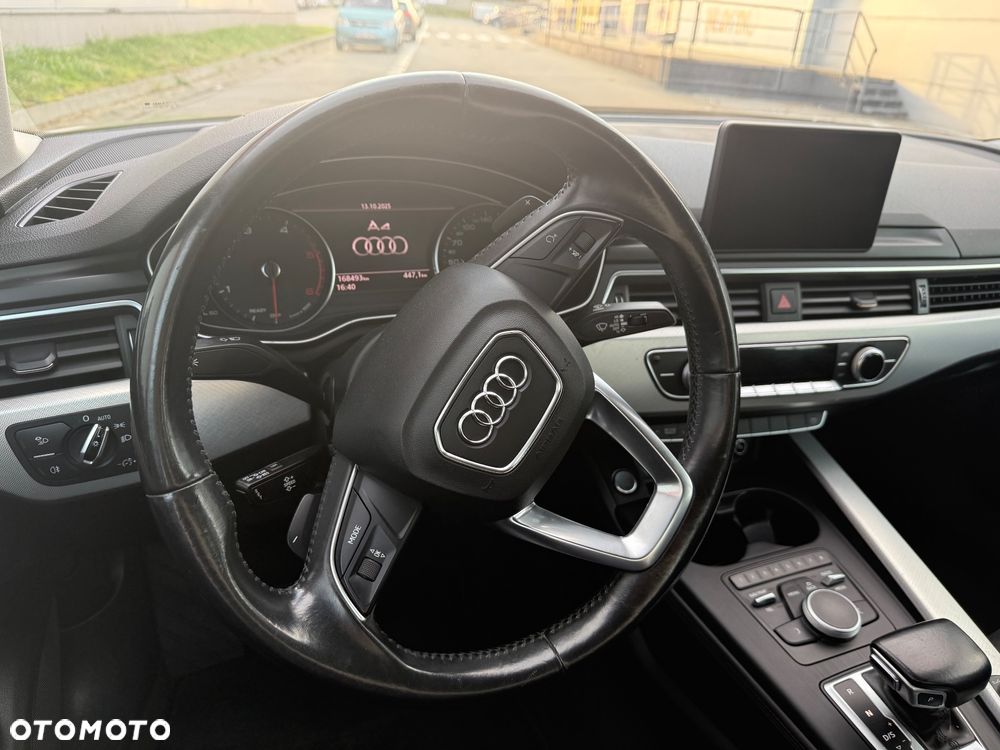 Audi A4 Limousine - 14