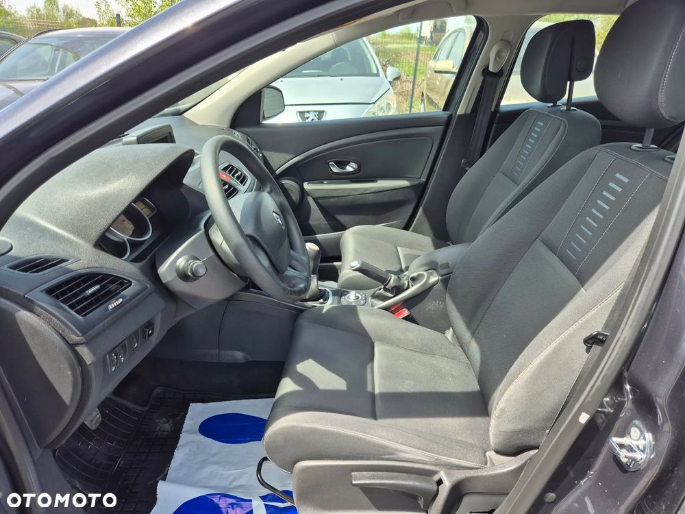 Renault Megane 1.6 16V Authentique Euro5 - 15