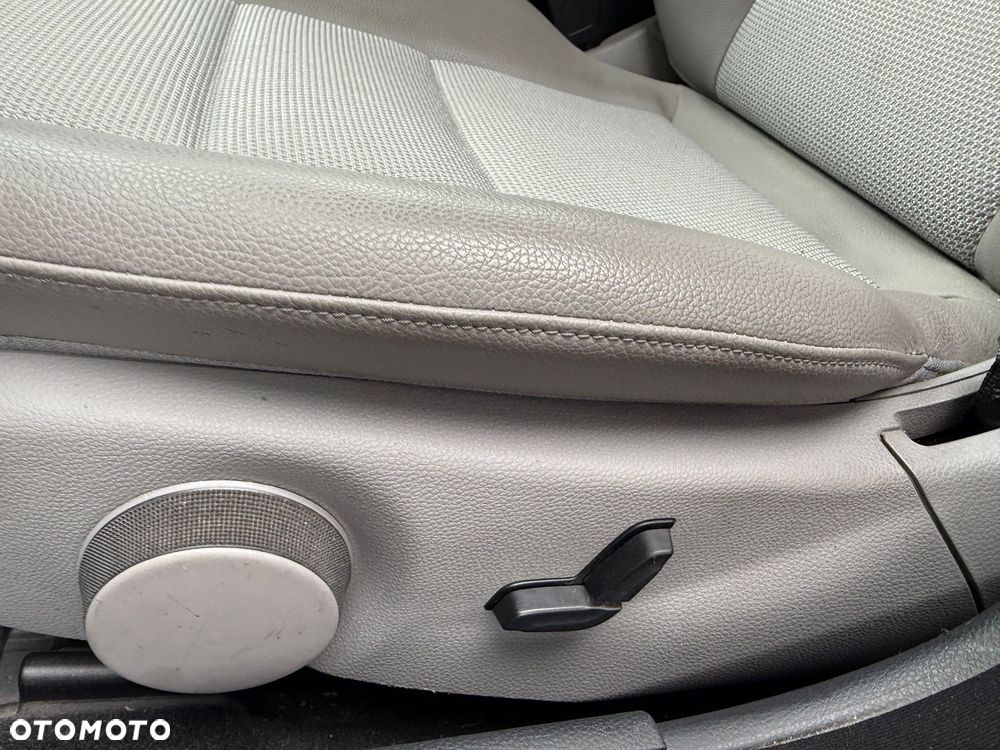 Mercedes-Benz Klasa C 200 Kompressor Avantgarde - 17