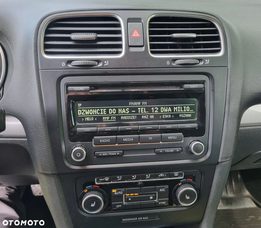Volkswagen Golf 1.6 TDI Comfortline - 24